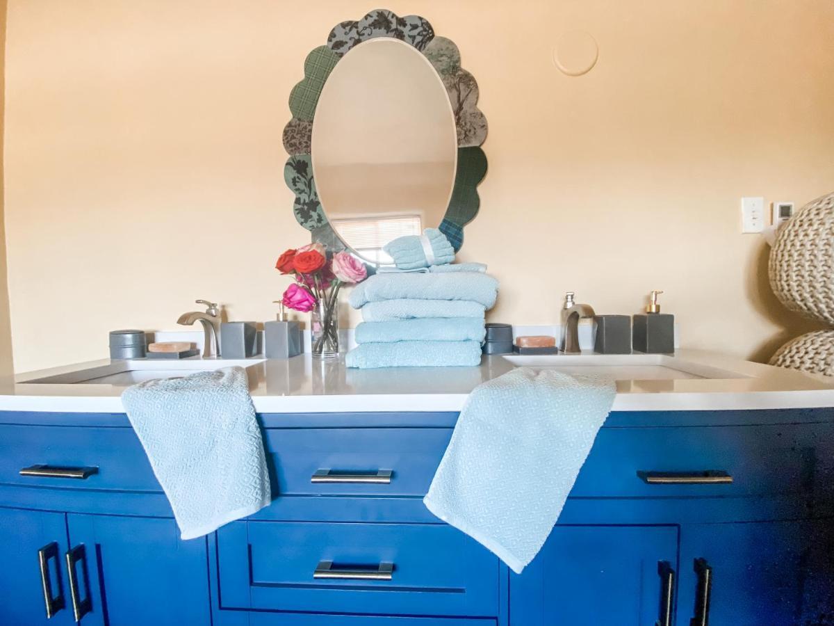 Island Girl Spa + Bed And Breakfast Лос-Анджелес Экстерьер фото